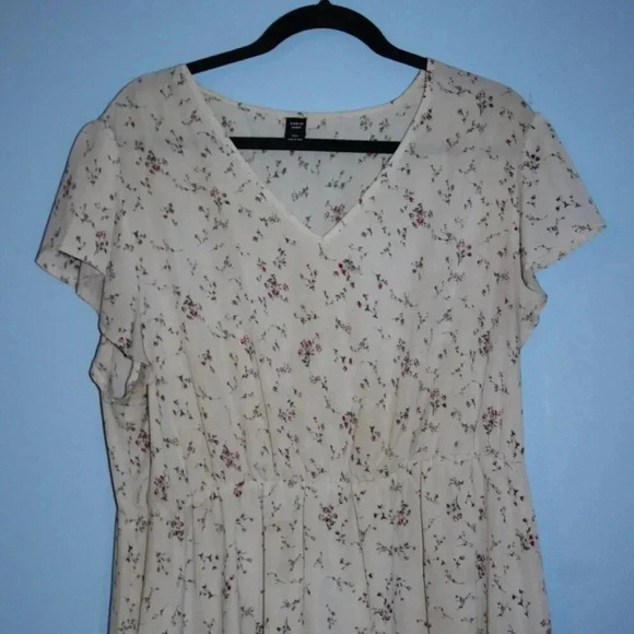 Shein Curve 3XL 100% Polyester Floral Print Dress - Picture 8 of 16